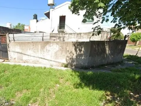 2 departamentos + lote en venta en Loma Hermosa – ideal inversor