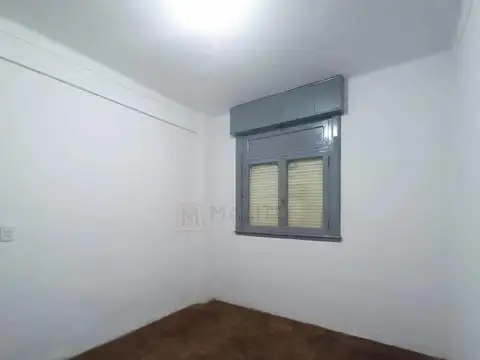 Departamento en Venta en Parque Chacabuco, USD 82.000