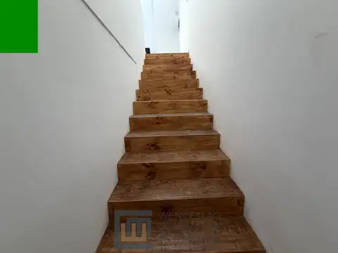 Depto Tipo Casa en Venta con 1 cocheras