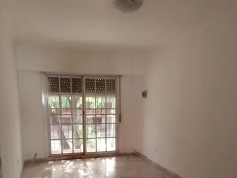 Departamento en alquiler en Pompeya