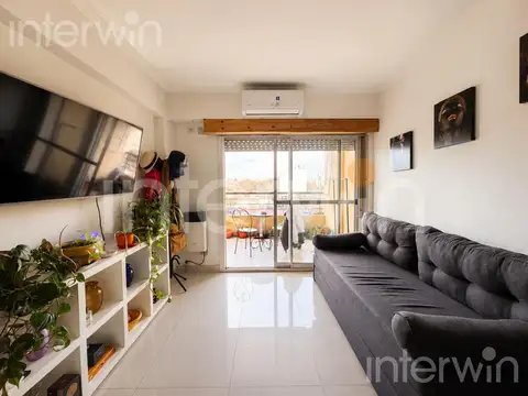 Departamento en Venta - 2 ambientes - Balcón - Cochera - Parque Avellaneda