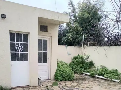 CASA DE 5 AMB CON COCHERA