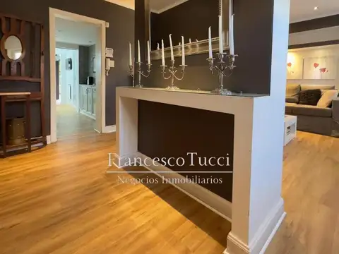 Depto Tipo Casa en Venta con 2 cocheras