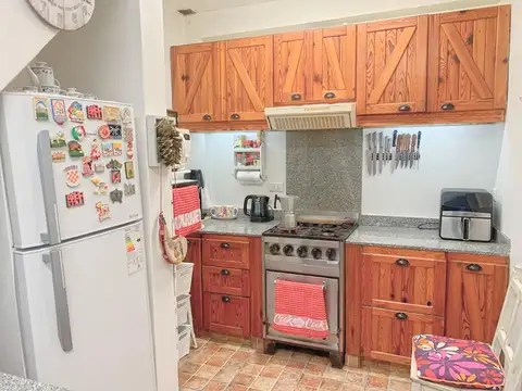 Depto Tipo Casa 4 ambientes con 2 baños