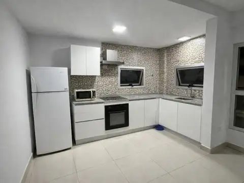 Rafaela 3500 , Piso 2
