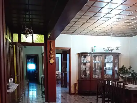 Local en Venta en Moreno, USD 1.400.000