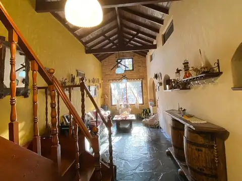 Casa 5 ambientes con 1 baño