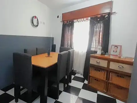 Depto Tipo Casa 3 ambientes con 1 baño