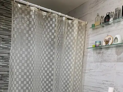 Departamento en venta en Caballito ( Bogota al 800) 1 Amb.