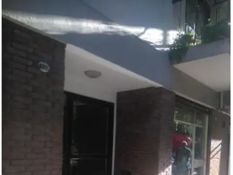 Juncal 4500