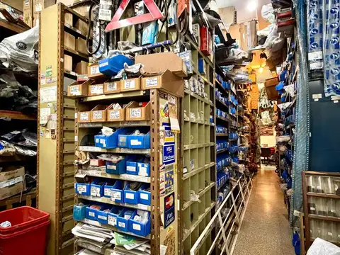 Venta Fondo de comercio repuestos autos Villa Luro