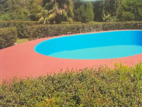 SE VENDE INCREIBLE PROPIEDAD EN LAS ROSAS