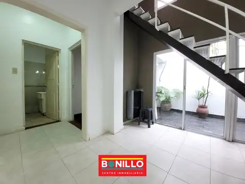 Depto Tipo Casa en Alquiler de 3 dormitorios