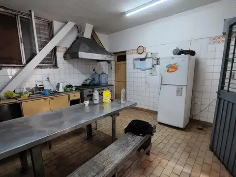Galpon en Venta en Villa Dominico, USD 1.700.000