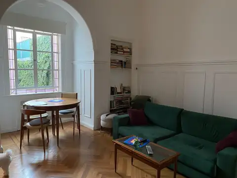 Casa de estilo reciclada en el Bajo de Vicente López