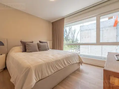 Departamento en Venta de 4 dormitorios