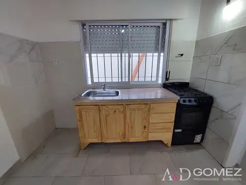 PH 2 AMB PLANTA BAJA CON PATIO Y JARDIN