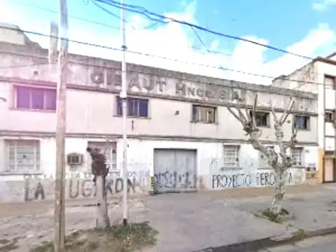 IMPORTANTE FRACCION EN VENTA MTS DE MITRE VILLA DOMINICO