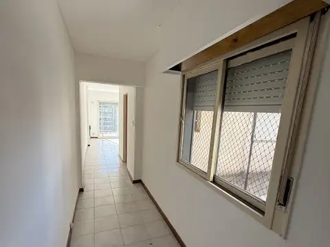 Excelente ubicación. Apto crédito. Amplio balcón. Muy luminoso.