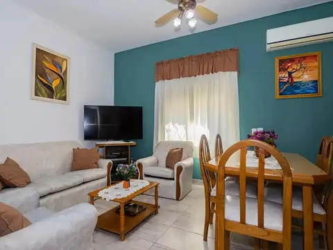 Casa 4 ambientes con 3 baños
