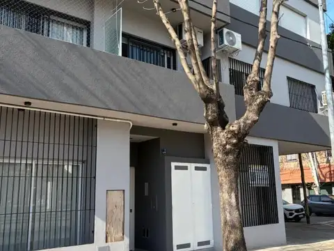 A ESTRENAR 2 AMB AL FRENTE C/BALCON MUY LUMINOS