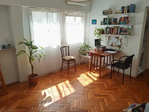 DUEÑO VENDE - Oportunidad! Luminoso monoambiente - Apto crédito