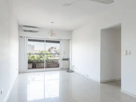 Av. Alvarez Thomas y Gregoria Perez