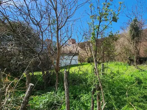 TERRENO CÉNTRICO COMERCIAL SOBRE CALLE SANTA FE  