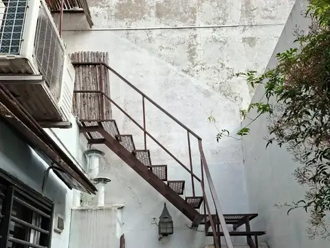 Depto Tipo Casa en Venta de 3 ambientes