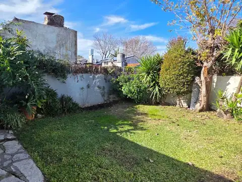 Depto Tipo Casa en Venta de 3 ambientes