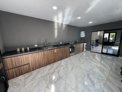 Casa en Venta en Lobos, USD 250.000