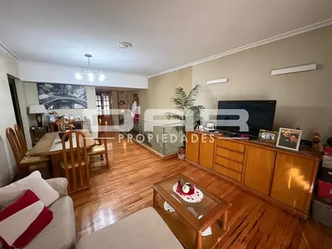 Depto Tipo Casa en Venta de 3 dormitorios