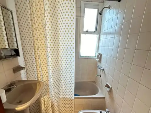 Departamento 3 ambientes con 1 baño