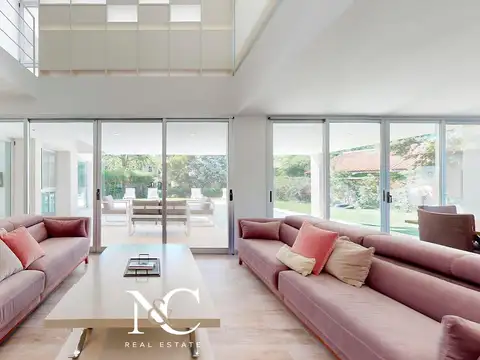 Casa en venta en Abril Club De Campo, Barrio Lago
