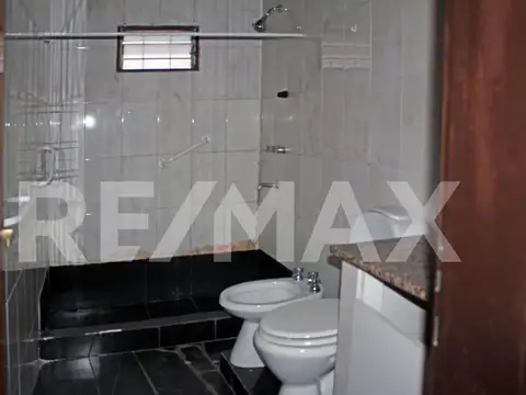 Depto Tipo Casa en Venta 27 años