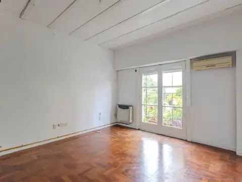 Depto Tipo Casa 2 ambientes con 1 baño