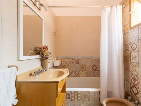 Venta PH 2 amb escritorio balcón Flores sin exp