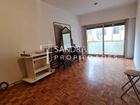 Avenida Rivadavia 3900