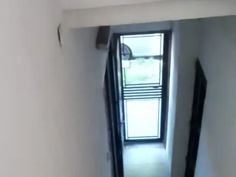 Departamento en Alquiler en Villa Vatteone, $ 400.000