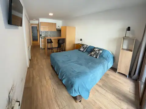 Venta Monoambiente con Patio Propio