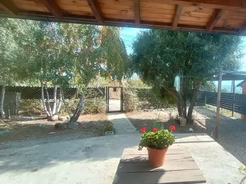 Casa 3 ambientes con 1 baño