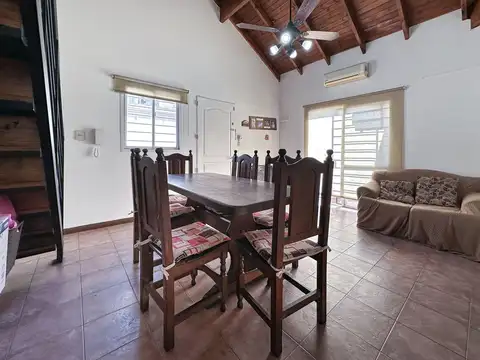 PH 2 plantas con patio - Ayacucho 1755