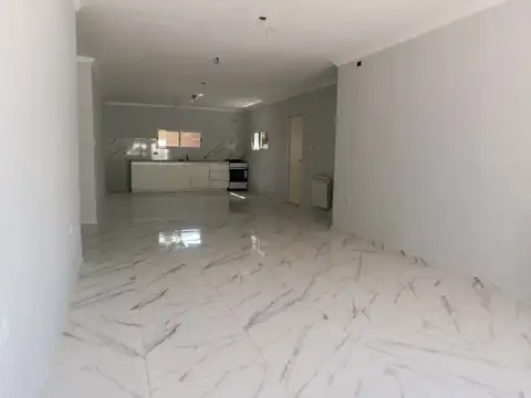 Casa en Venta en Bahia Blanca, USD 137.000