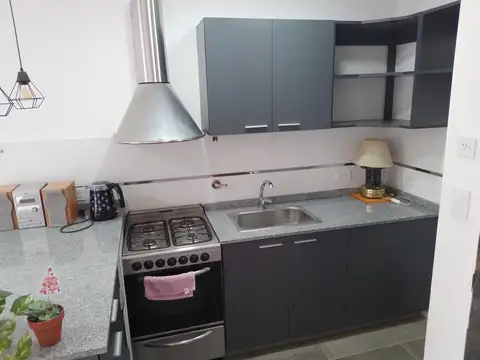 Casa en Alquiler con 1 cochera