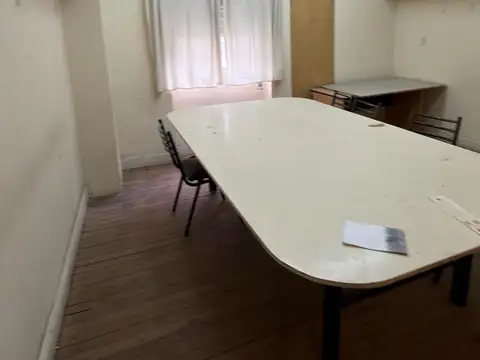 Depto Tipo Casa en Alquiler 40 años