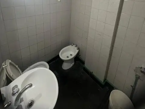 *RESERVADO* DPTO. 2 AMBIENTES. 1ER PISO POR ESCALERA