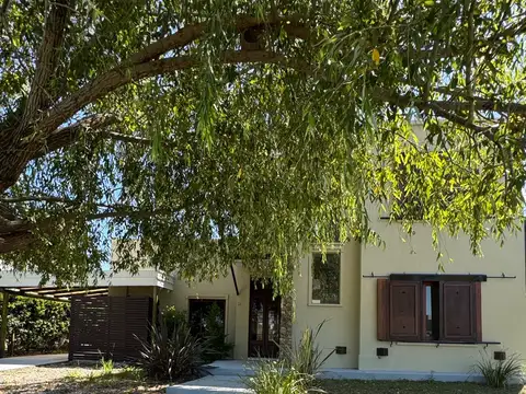 Barrio San Benito Nuevo ingreso a la laguna !!!!