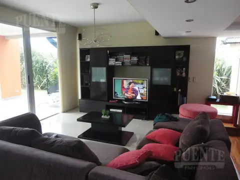 Casa en Venta de 4 dormitorios