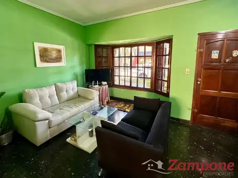 Depto Tipo Casa en Venta de 4 ambientes