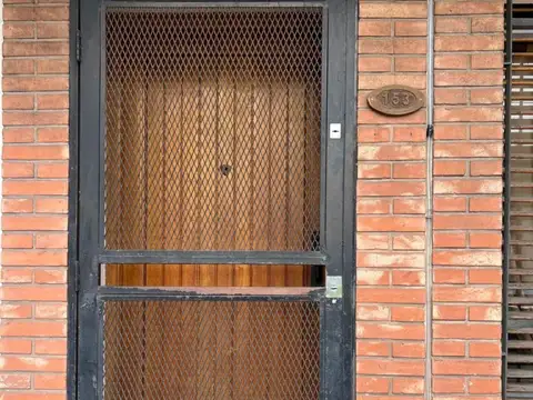 Galpon en Venta 28,03  mts Fondo